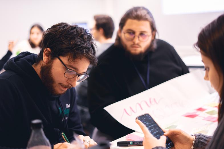 students brainstorming together