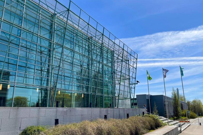 Viikin kampuksen Biokeskus 1 ulkoa päin kuvattuna.